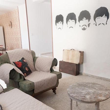 Pinos del Valle Casa Beatles Del Valle מראה חיצוני תמונה