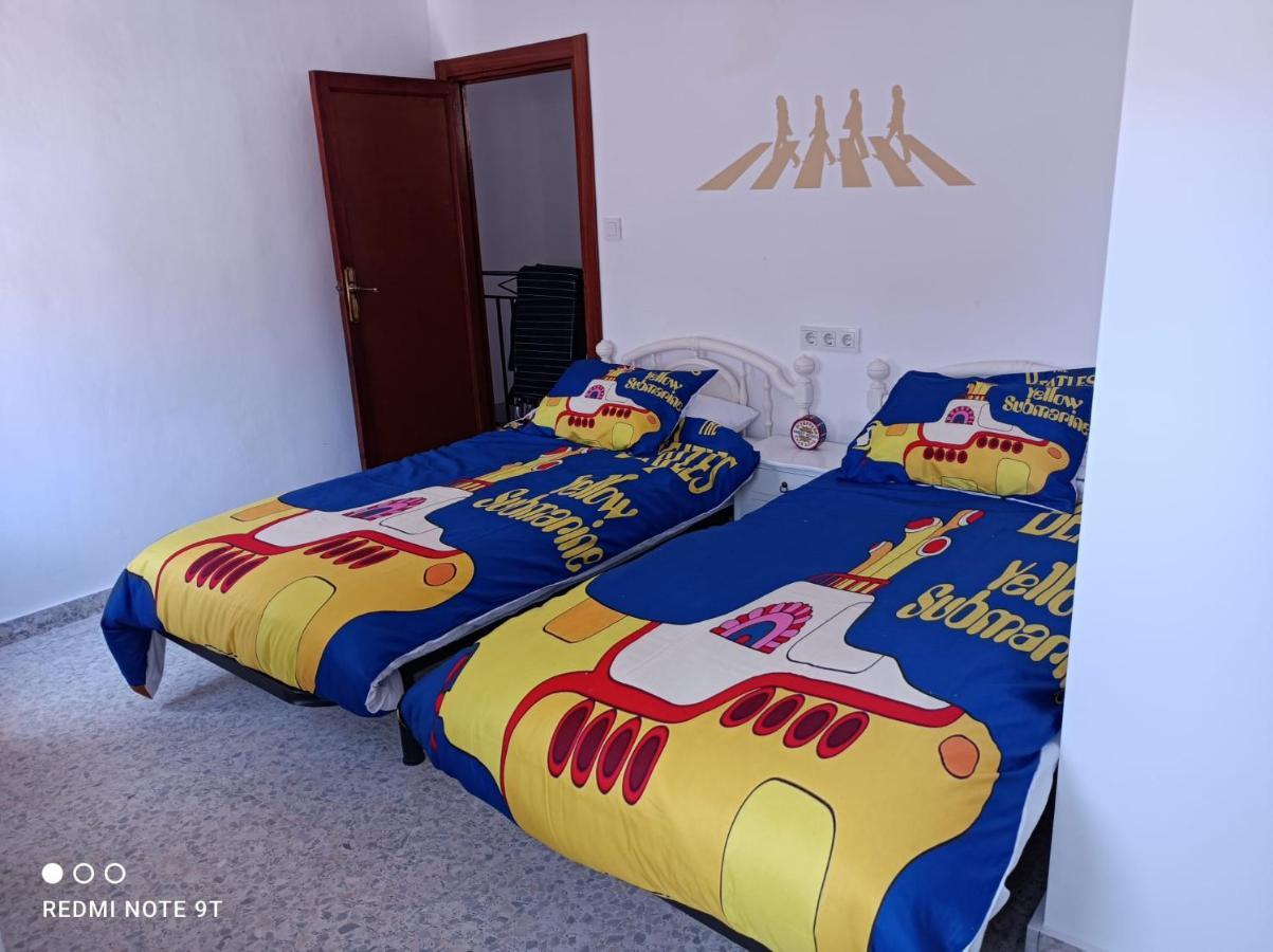 Pinos del Valle Casa Beatles Del Valle מראה חיצוני תמונה