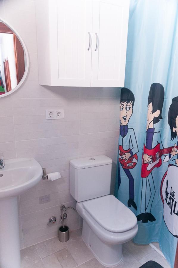 Pinos del Valle Casa Beatles Del Valle מראה חיצוני תמונה